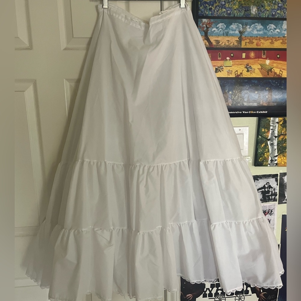 Full length MerryModes white crinoline